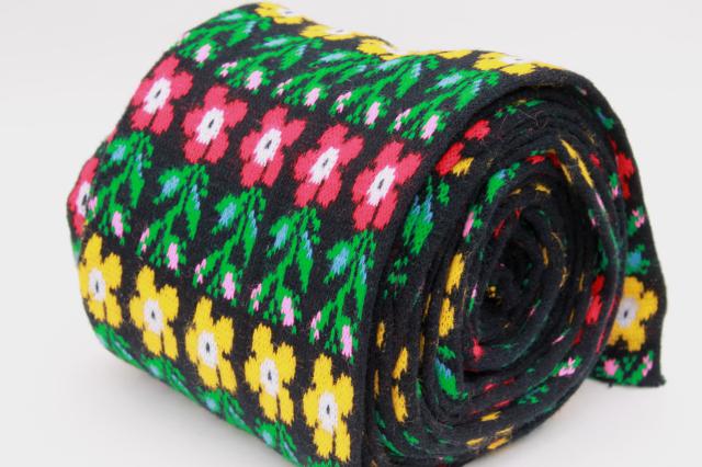 photo of hot knits vintage acrylic sweater fabric tube knit, folk flowers on black #5