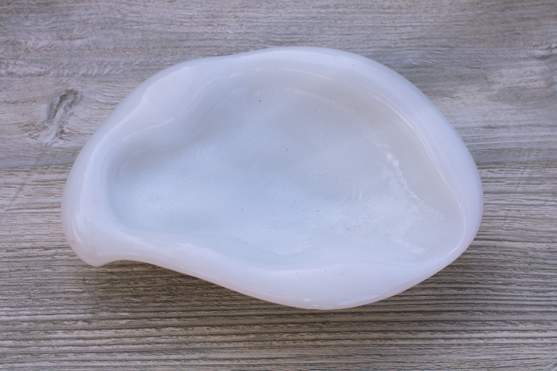 photo of huge Blenko glass ashtray mid-century modern vintage free form mod ameoba shape milk glass #2