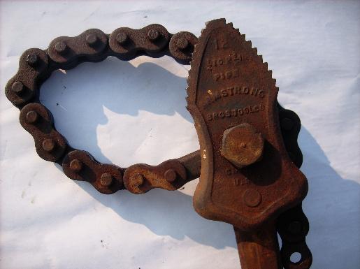 photo of huge antique Armstrong Bros #12 chain wrench, vintage Strong Arm plumbing tool #2