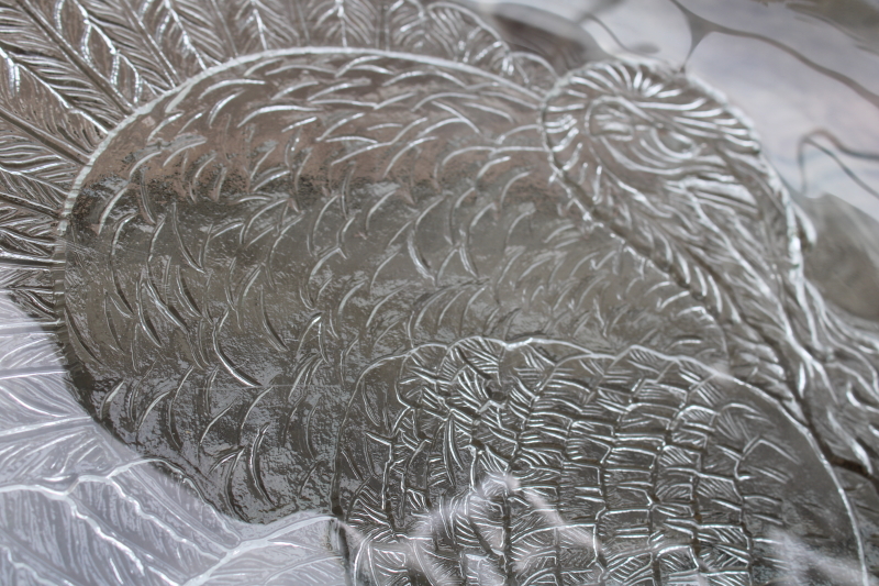 photo of huge clear glass platter w/ turkey design, oval serving tray vintage Thanksgiving platter #4