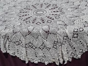 catalog photo of huge cotton lace doily tablecloth, vintage ivory lacy crochet table cover