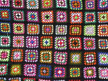 catalog photo of huge cozy vintage afghan throw blanket, retro granny squares crochet