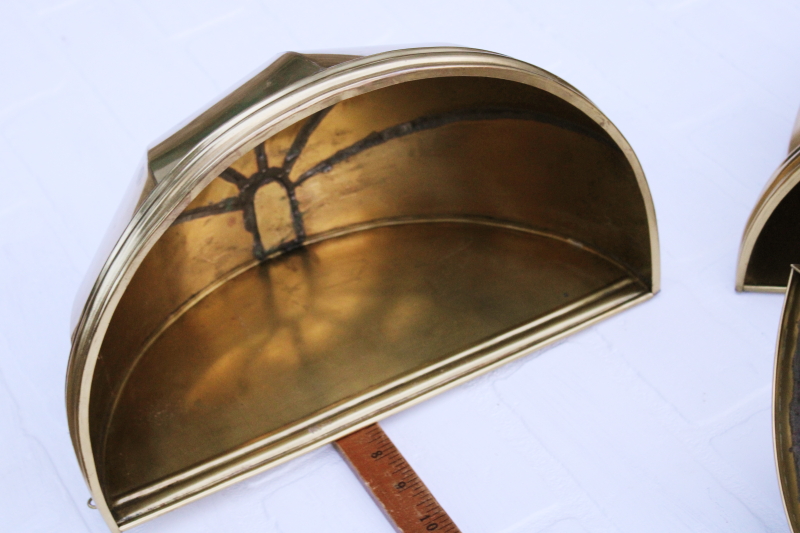 photo of huge decorative lavabo planter basin, vintage solid brass made in Italy, polished gleaming gold #2