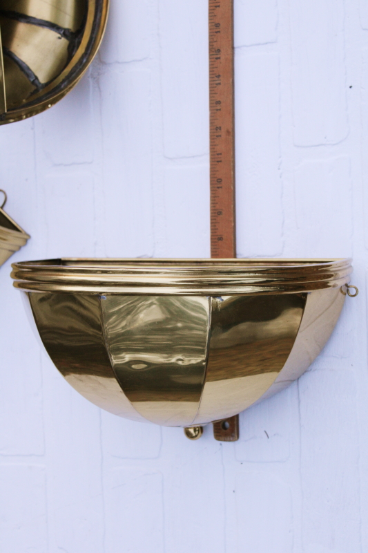 photo of huge decorative lavabo planter basin, vintage solid brass made in Italy, polished gleaming gold #13