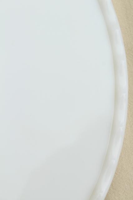 photo of huge heavy round milk glass plateau, vitrolite tray for dental/medical instruments #5