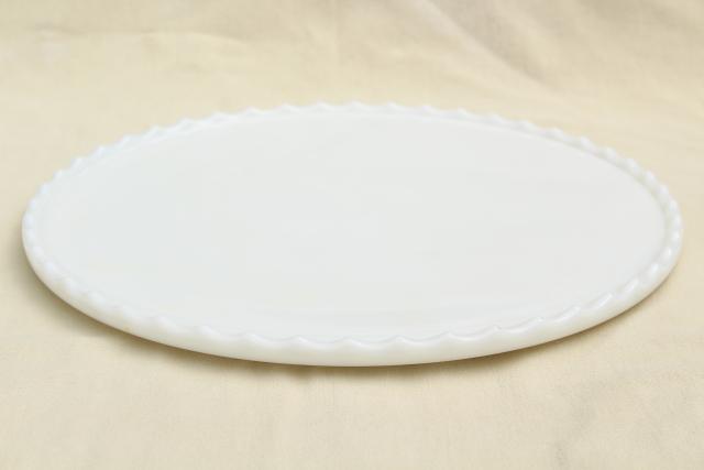 photo of huge heavy round milk glass plateau, vitrolite tray for dental/medical instruments #8