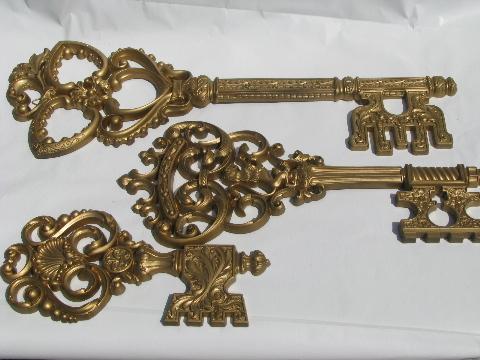 photo of huge keys vintage ornate gold plastic retro key shape wall art plaques #1