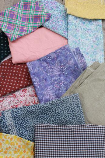 photo of huge lot 22 POUNDS print cotton quilting scraps, 70s-80s vintage & newer fabric #3