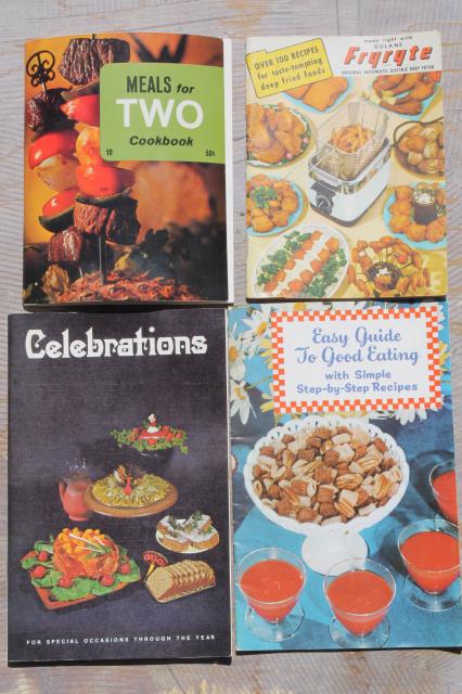 photo of huge lot 50+ vintage cookbooks 1930s to 70s, retro meals & advertising recipe booklets #16