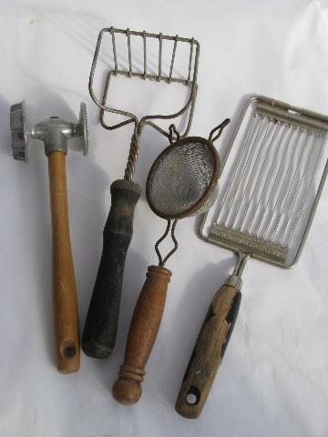 photo of huge lot fixer-upper junk vintage kitchen tools & utensils, old wood handles #4