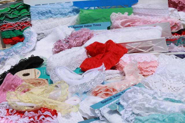 photo of huge lot lace edgings, nylon poly laces sewing trim, ruffled lace for crafts #1