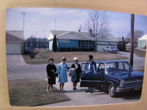 photo of huge lot of 140 assorted 1960s and 1970s vintage 35mm photo slides, people, buildings, cars etc #3