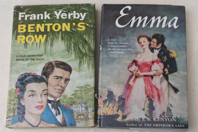 photo of huge lot old novels w/ pulp vintage cover art paper dust jackets, retro bestsellers #2