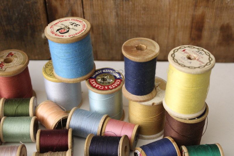 photo of huge lot old wood spools all colors vintage cotton thread, 230 spools different sizes  #6