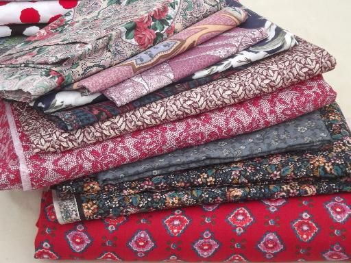 photo of huge lot retro bed sheet style floral prints cotton & blend print fabric #6