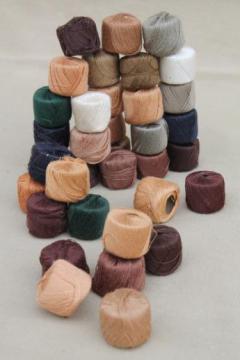catalog photo of huge lot vintage darning / mending cotton thread in natural colors, 36 spools