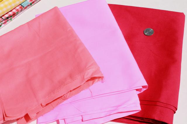 photo of huge lot vintage fabric, retro prints & solid colors for sewing, quilting, crafts #3