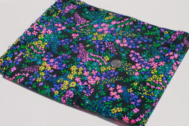 photo of huge lot vintage fabric, retro prints & solid colors for sewing, quilting, crafts #13