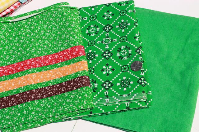 photo of huge lot vintage fabric, retro prints & solid colors for sewing, quilting, crafts #16