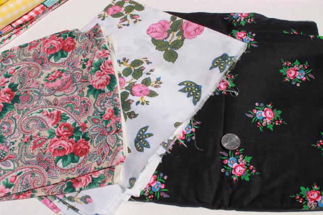 photo of huge lot vintage fabric, retro prints & solid colors for sewing, quilting, crafts #17
