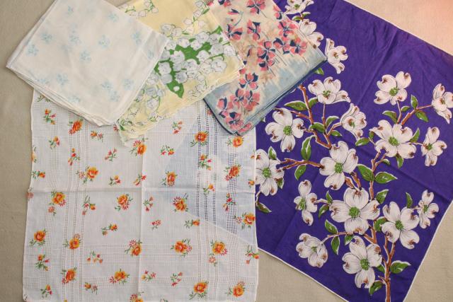 photo of huge lot vintage hankies w/ flower prints, 50 pretty printed cotton handkerchiefs #2