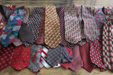 catalog photo of huge lot vintage neckties, silk ties for upcycle projects, crafts, sewing fabric