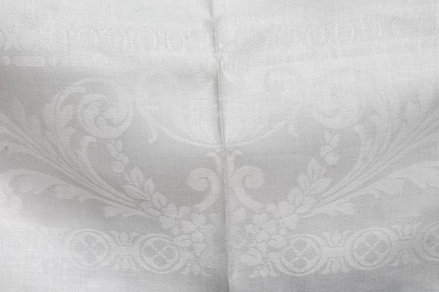 photo of huge lot vintage table linen, cotton & linen damask tablecloths, antique banquet table cloth & dinner cloths #10