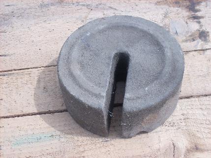 photo of huge old cast iron platform farm scale weight, 22 pounds! #2