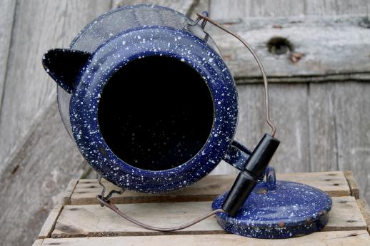 photo of huge old farm kitchen coffee pot, primitive blue & white spatterware enamel #6