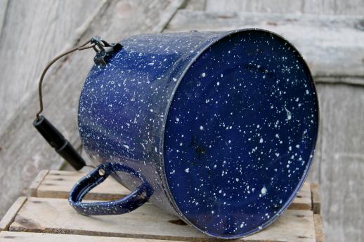 photo of huge old farm kitchen coffee pot, primitive blue & white spatterware enamel #7