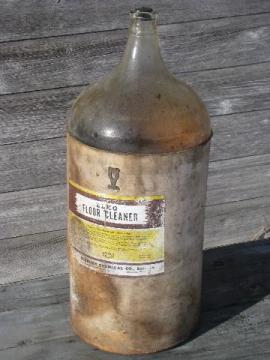 catalog photo of huge old glass chemical bottle in orig wood bandbox crate, 1940s vintage