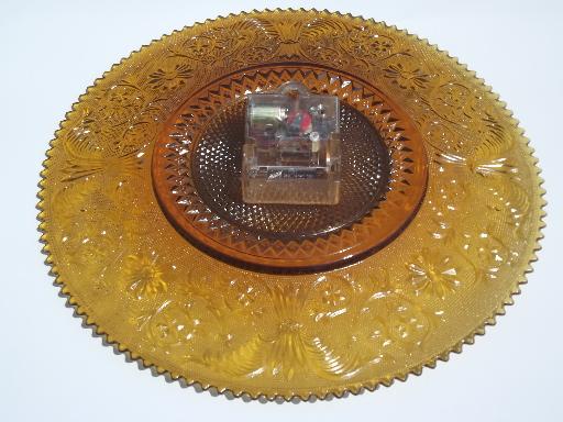 photo of huge plate frame wall clock, Tiara / Indiana sandwich daisy amber glass #4