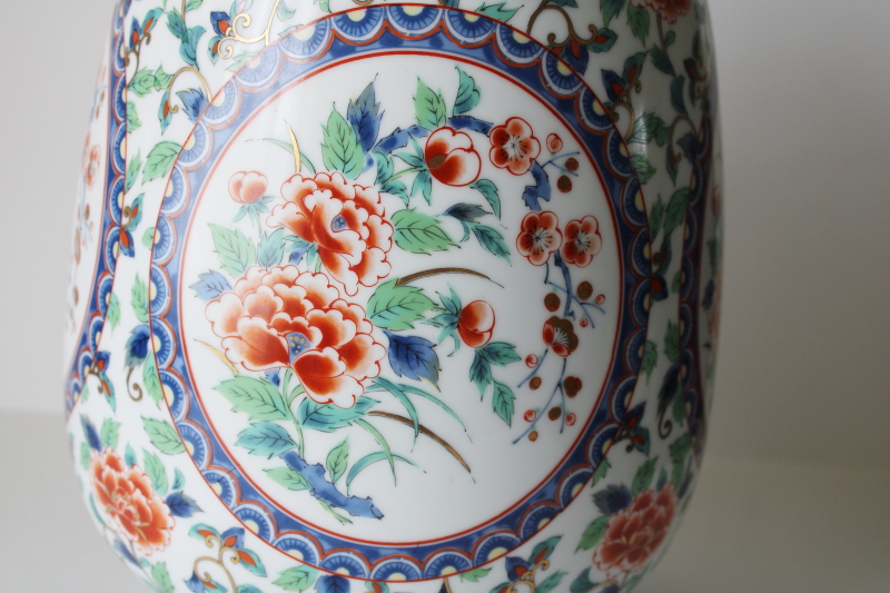photo of huge porcelain urn vase, 1970s or 80s vintage Takahashi Japan Imari blue & red peonies  #2