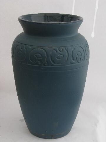 photo of huge vintage Monmouth art pottery urn, heavy floor vase or umbrella stand #2