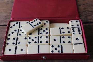 catalog photo of ivory catalin bakelite dominoes set, jumbo domino tiles in original vintage box