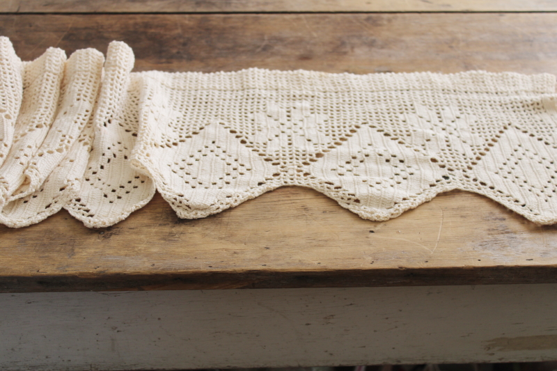 photo of ivory cotton crochet lace valance curtain, 90s vintage shabby country cottage chic  #1