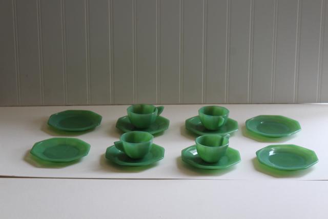 photo of jadite green glass doll dishes, vintage Akro Agate depression glass toy tea set #1