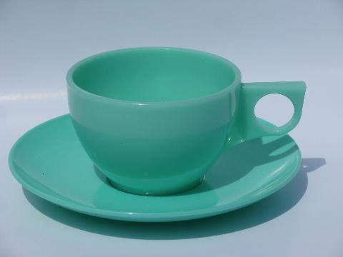 photo of jadite green retro vintage plastic coffee cups & saucers, set for 8 #2