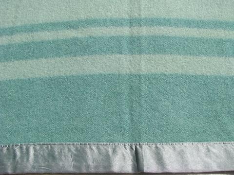 photo of jadite green trappers stripe, thick wool blanket w/vintage Faribo label #2