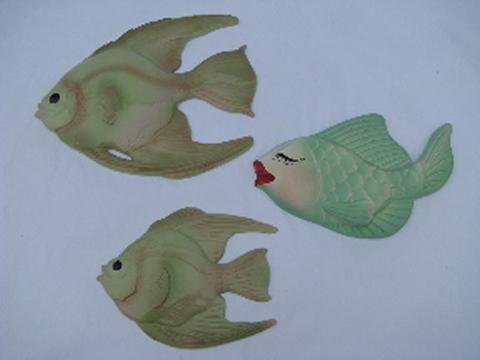 photo of kissy fish, retro vintage ceramic & chalkware bathroom wall plaques #1