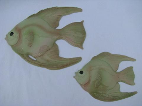 photo of kissy fish, retro vintage ceramic & chalkware bathroom wall plaques #3