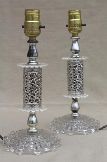 photo of kitschy vintage vanity table / dresser lamps for retro 1950s 60s boudoir #1