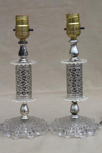 photo of kitschy vintage vanity table / dresser lamps for retro 1950s 60s boudoir #2