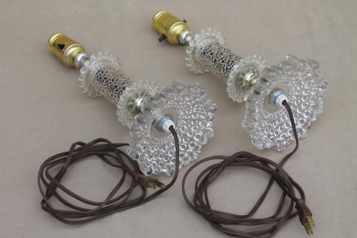 photo of kitschy vintage vanity table / dresser lamps for retro 1950s 60s boudoir #5