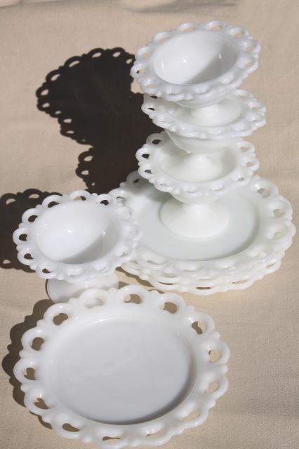 photo of lace edge milk glass dessert set, vintage Anchor Hocking sherbet bowls & plates #1