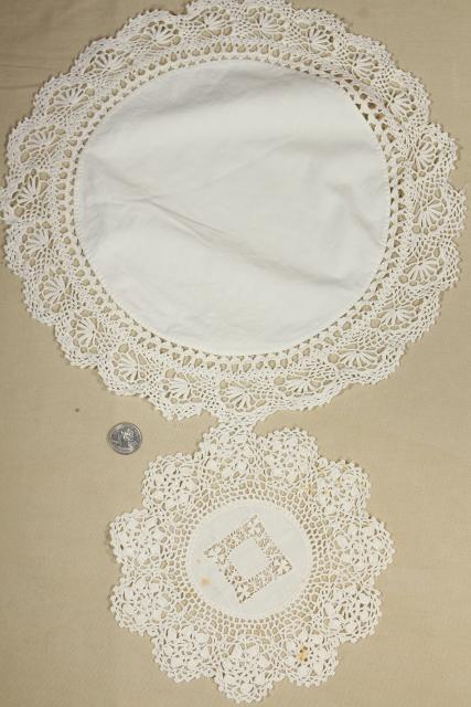 photo of lace trimmed linen table mats & centerpieces w/ crochet edgings, shabby vintage doily lot #2