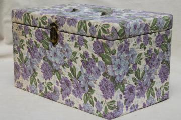 catalog photo of large 60s vintage sewing box in lavender purple floral chintz print fabric