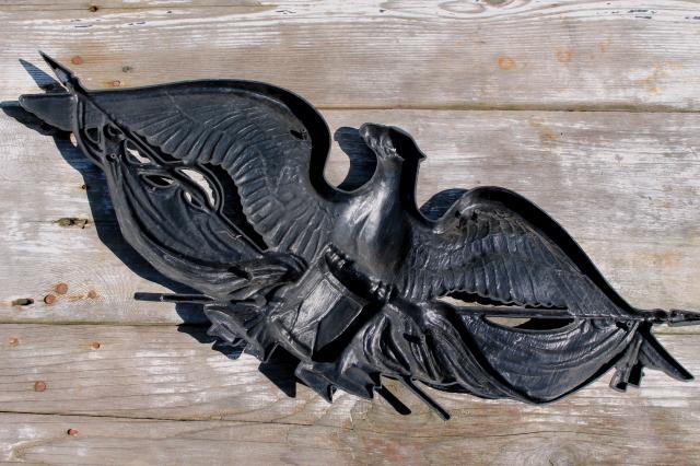 photo of large Federal eagle wall hanging, vintage plastic plaque w/ antique black cast iron look #5