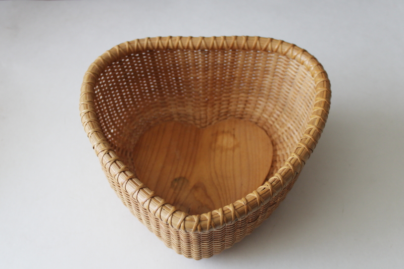 photo of large Nantucket lightship basket, heart shape vintage basket bowl w/ wood bottom #1
