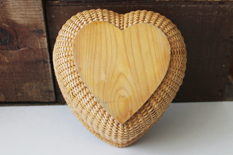 photo of large Nantucket lightship basket, heart shape vintage basket bowl w/ wood bottom #5